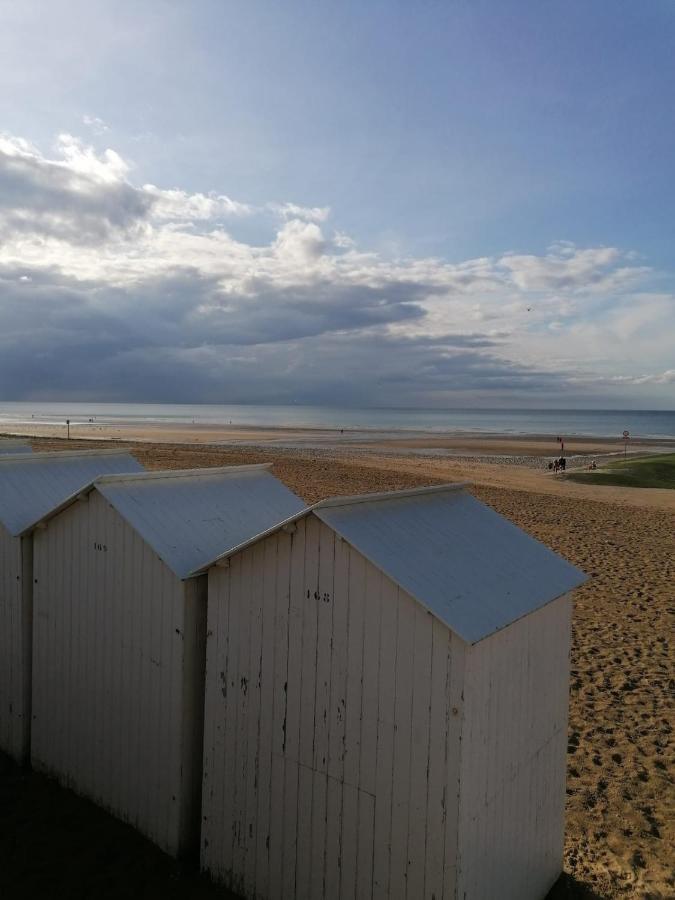 Apartamento A La "Georgette" Et Son Jardin Avec Parking Villers-sur-Mer Exterior foto