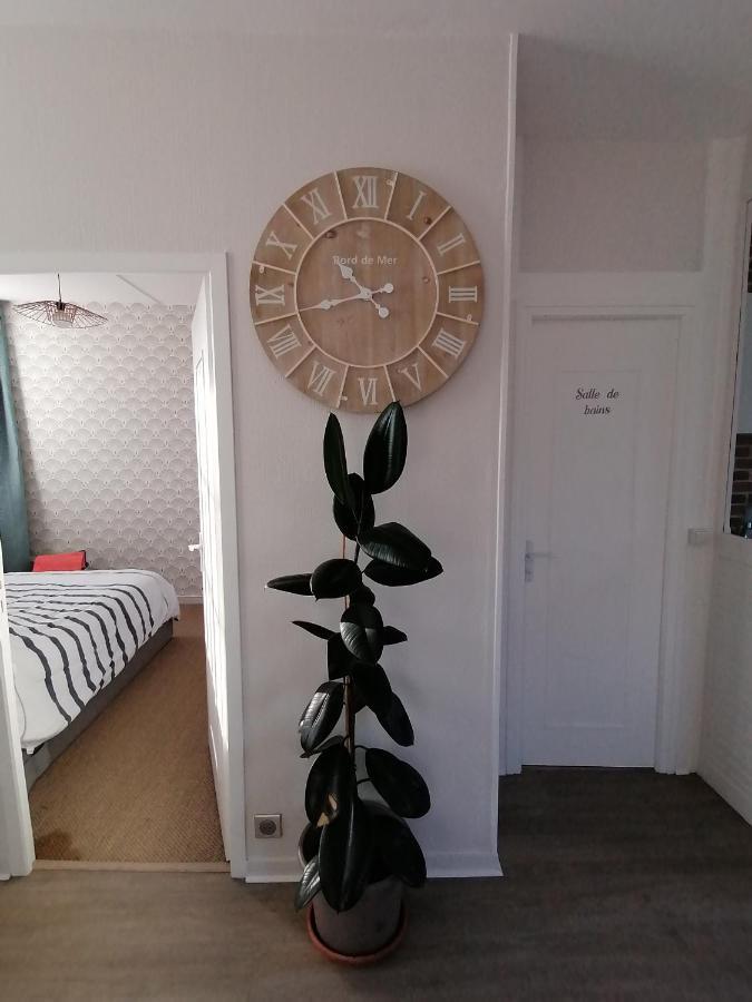 Apartamento A La "Georgette" Et Son Jardin Avec Parking Villers-sur-Mer Exterior foto